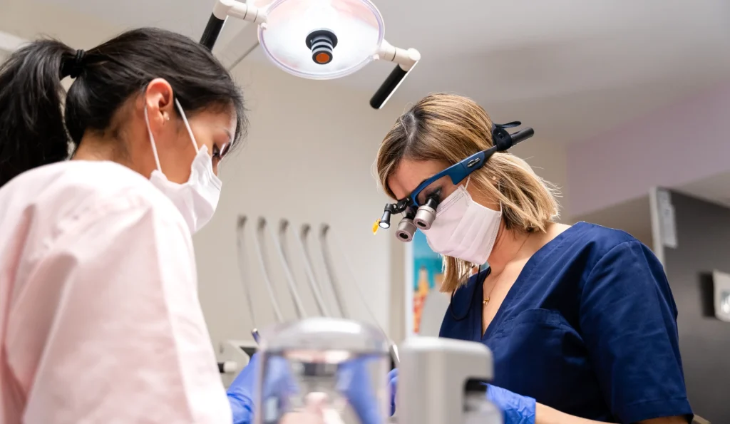 Parodontologie & implantologie à Menton 06500, proche de Monaco : Dr Maha BENNANI RIBET